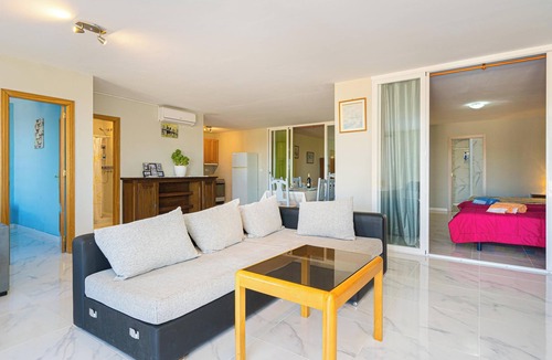 Finestrat House | Apartment 'Casa Meli' with Mountain View, Pool, Garden & Wi-Fi