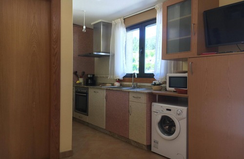 Donon Apartment | Apartment in Cangas near Playa de Barra