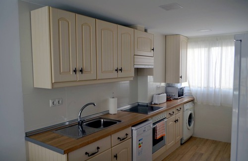 Fuengirola City Centre Apartment | APARTMENT NEXT TO THE BEACH AND IN THE CENTER OF FUENGIROLA