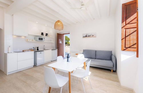 Manacor Apartment | Apartment "Son Crespi Vell" with Pool, Wi-Fi, Terrace & Garden
