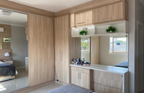 Arroio Teixeira Apartment | Apto 3 quartos com ar, 2 vagas e próximo a praia