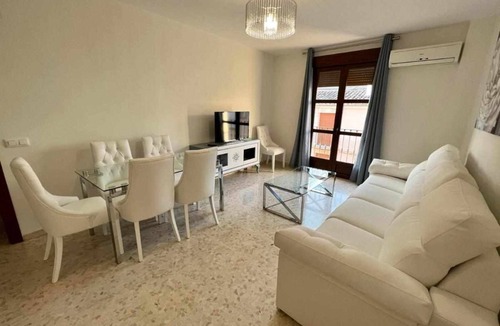Lucena Apartment | AREVALO CENTER APARTMENT Free parking