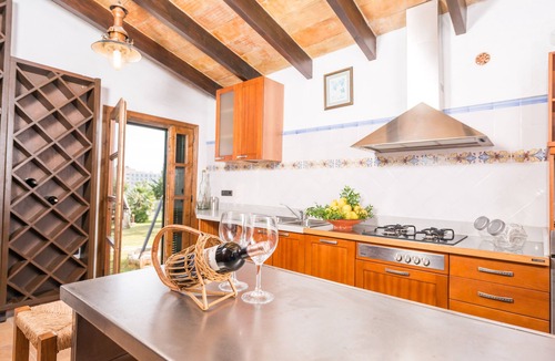 Alcudia Villa | Attractive rustic villa in Alcudia with swimming pool, paddle tennis and soccer