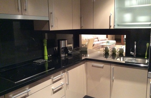 New Golden Mile Apartment | Bahia Beach Front Apartment - Close to Marbella - Free WiFi