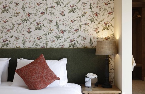 Lychpit Bed & Breakfast | Barton's Mill