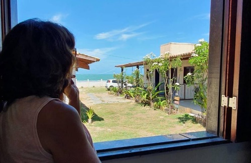 Trairi Ski Chalet | Beachfront studio apartment with a beautiful ocean view.