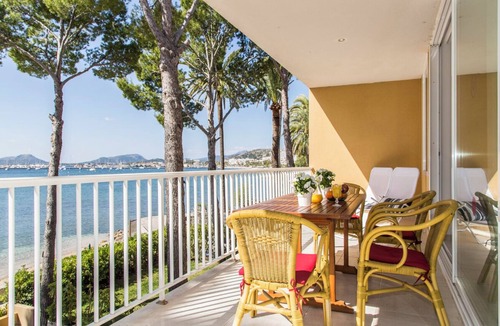 Puerto de Pollensa Apartment | Beautiful apartment on the seafront