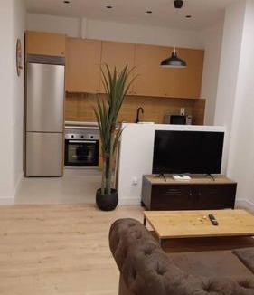 Canillas Apartment | Beautiful apartment close to IFEMA for 5 pax - Pedroñeras