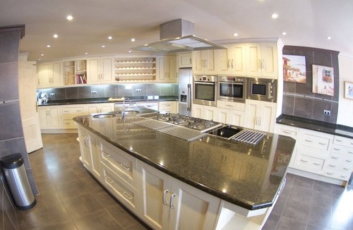 Torrox Villa | Beautiful Country Villa with stunning views, private pool & tennis court