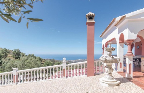 Torrox House | Beautiful home in Torrox with 3 Bedrooms, WiFi and Outdoor swimming pool