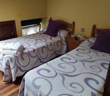 Cabezon de la Sal Bed & Breakfast | Bed and breakfast ∙ 3 guests