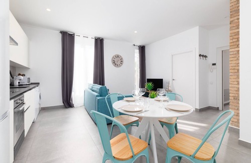 Arrancapins Apartment | Belmar Apartments 4. WiFi + A/C + 6 Pax