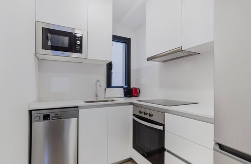 La Nova Esquerra de l'Eixample Apartment | Blueground | Antiga Esquerra de l'Eixample 2bd apartment