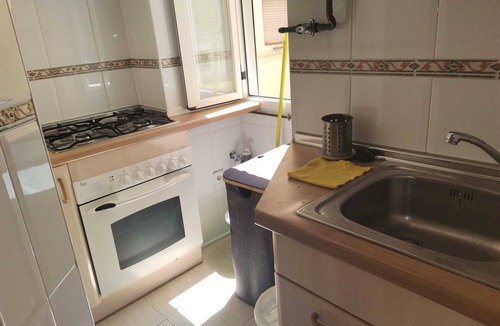 Pacifico Apartment | BnB Retiro - Habitación Privada en un Apartamento Compartido