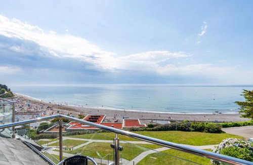 Seaton House | Breakers - Mount Brioni