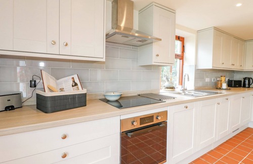 Birchover Cottage | Brightside