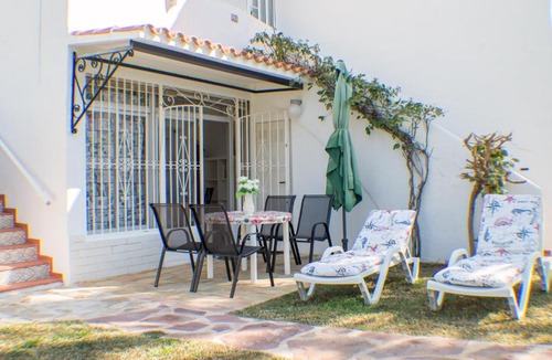 Denia House | Bungalow acceso directo a piscina.wifi gratis