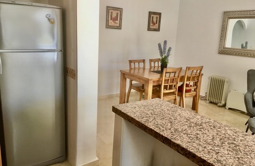 Guardamar del Segura House | Bungalow Close to Beach, Bars/Restaurants.-Communal Pool &Garden.WiFi;AirCon;