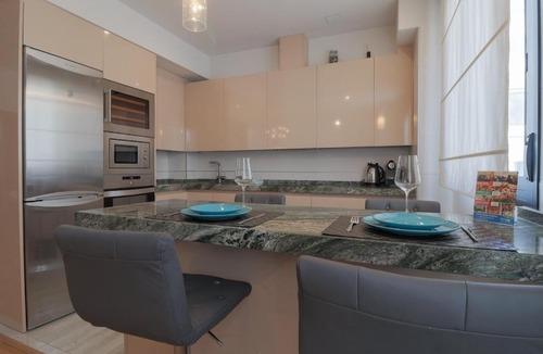 La Merced Apartment | C39 - Grand Apartment Refino Malaga