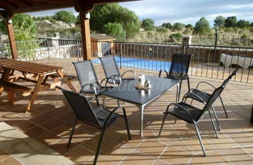 El Berrueco Cottage | Cabin ∙ 3 bedrooms ∙ 12 guests