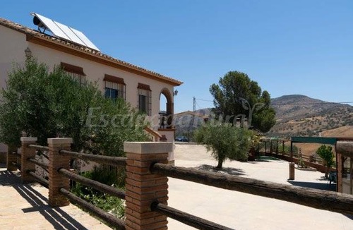 Alora Cottage | Cabin ∙ 4 bedrooms ∙ 8 guests