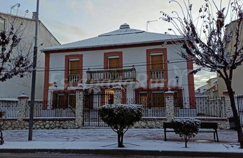 Villarejo de Salvanes Cottage | Cabin ∙ 7 bedrooms ∙ 15 guests