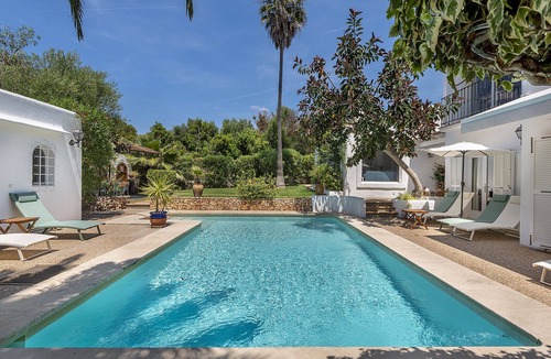 Cala d'Or Villa | CALA D'OR STUNNING PRIVATE VILLA + BUNGALOW 10 MIN WALK TO BEACH!