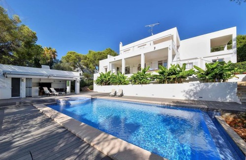 Cala d'Or Villa | *CALA D'OR VILLA*4 Bedrooms|Private Pool|Free A/C|Free WIFI|BBQ