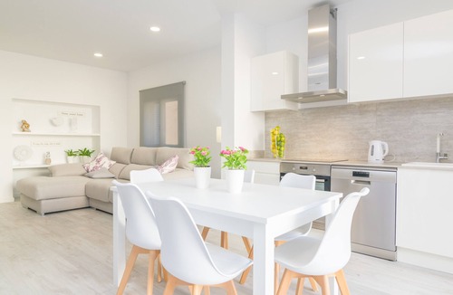 Sa Pobla Villa | CAN SERRA -Modern townhouse with private pool. Free WiFi