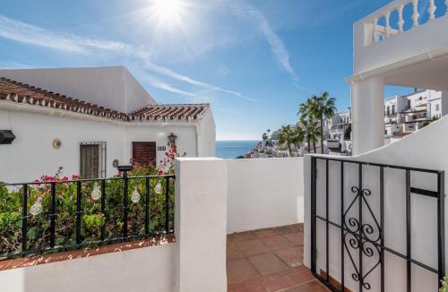 Chimenea Apartment | Capistrano Playa 111