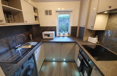 Perth Apartment | Captivating Studio Apartment in Perth