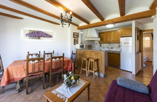Orba House | CARREBAIX IV - Rural apartment with beautiful views and free WiFi.