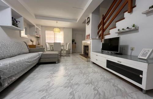 El Perello House | Casa adosada junto a la playa de El Perelló