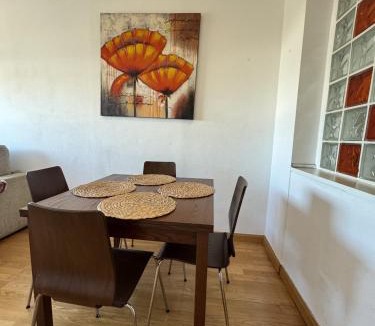 Villa de Vallecas Apartment | Casa con piscina