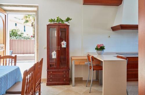 Ames House | Casa Condomiña