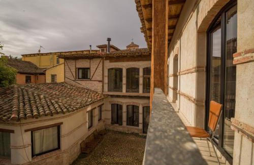 Alcala de Henares House | Casa de los Mendoza - Casa Solariega en el casco histórico