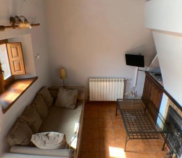 La Hiruela House | Casa La Fragua