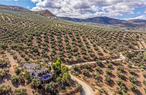 Iznajar Villa | Casa La Rosa