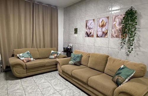 Centro House | Casa no Centro de Imbé com Estacionamento e Pátio