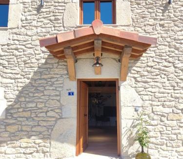 Quincoces de Yuso House | Casa Rural El Pinche