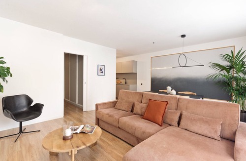 Esquerra de l'Eixample Apartment | Casanova Apartments By Olala Homes