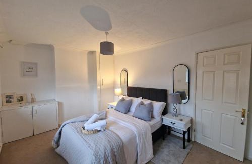 Poole Apartment | Cavan Havan