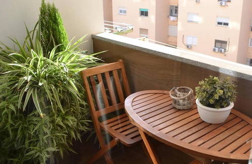 La Petxina Apartment | CENTER 8 guests/A.C./WIFI/PARKING/LUXURY/connected to all destinations