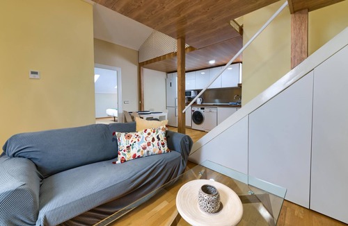 Ensanche Centro Apartment | Central bright and cozy penthouse for 4 people