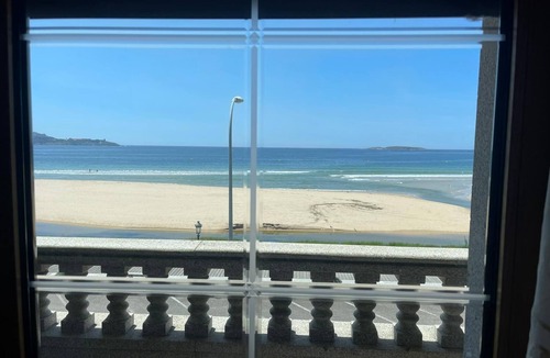 Nigran Ski Chalet | Chalet EN Primera Linea DE MAR EN Playa America