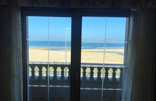 Nigran Ski Chalet | Chalet EN Primera Linea DE MAR EN Playa America