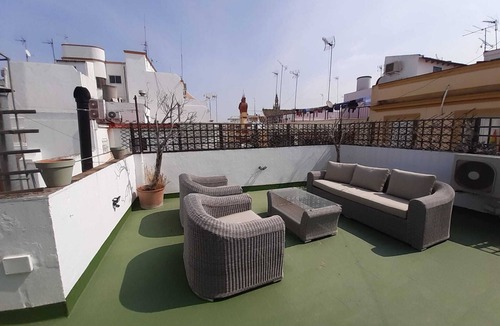Seville Apartment | Champion Duplex terrace and garage 6 pax City Center