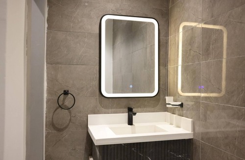 Jeddah Apartment | Charming 1-bedroom apartment in delightful Jeddah with AC, WiFi
