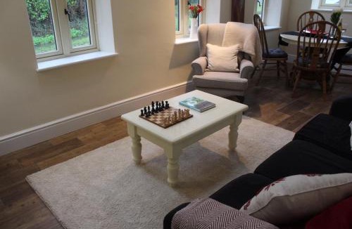Ramsbury Apartment | Charming Converted Stable in Ramsbury for Two