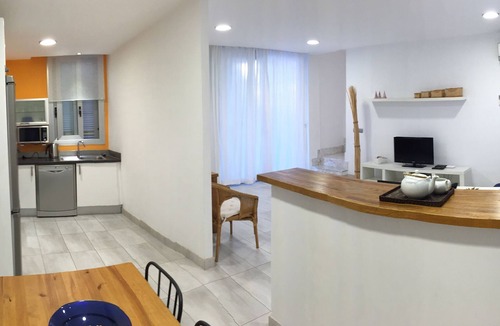 S'Estanyol de Migjorn Apartment | Charming waterfront duplex